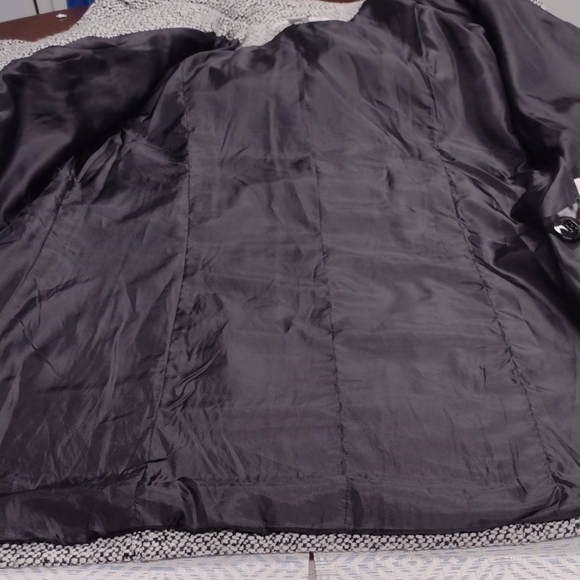 Liz Claiborne Gray Hooded Trench Coat 43%Polyester 39%Wool 6%Rayon - Picture 15 of 16